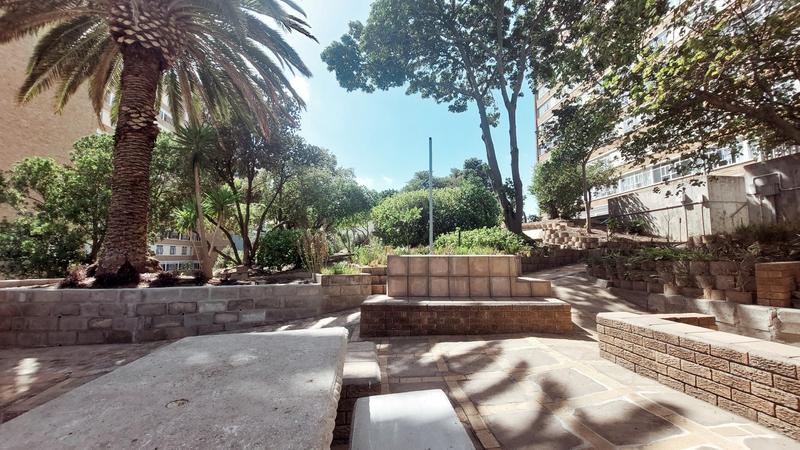 1 Bedroom Property for Sale in Loevenstein Western Cape